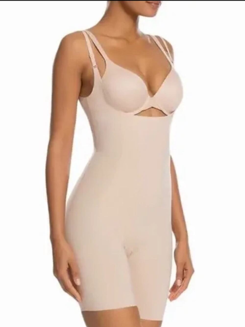 SPANX Light Tan Size 1X  Sculpting Woman's Shapewear